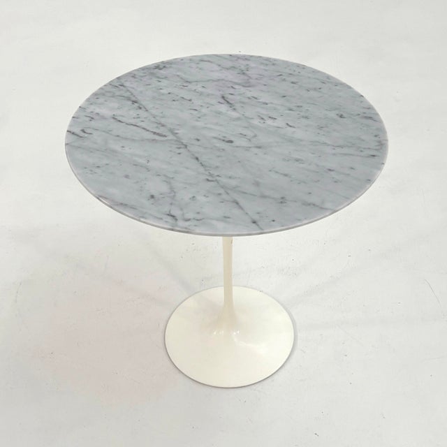 Mid-Century Modern Tulip Side Table in Marble by Eero Saarinen for Knoll, 1970s For Sale - Image 3 of 11