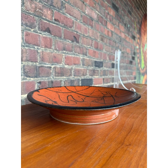 This stunning ceramic charger by renowned studio potter Stephen Fabrico is a versatile and beautifully executed piece of...