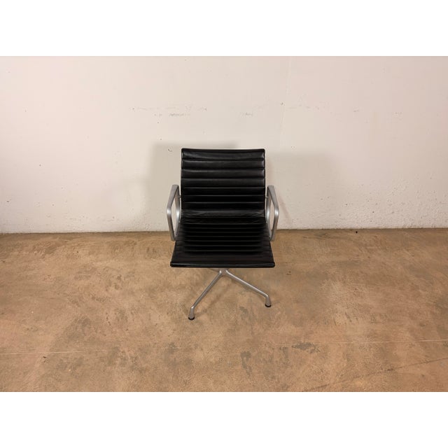 EA 108 Office Chair in Black Leather with Polished Aluminum Frame by Charles and Ray Eames for Vitra For Sale - Image 6 of 13