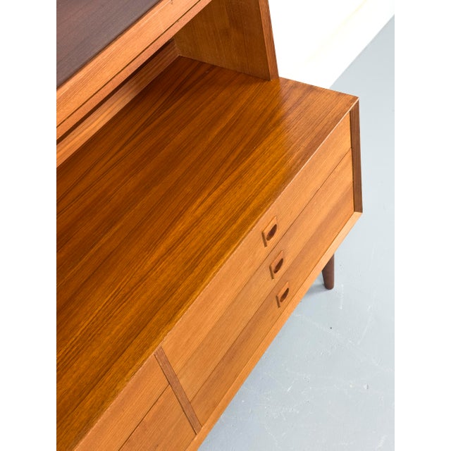 Teak Highboard with Glass Doors from Brouer Møbelfabrik, 1960s For Sale - Image 11 of 18