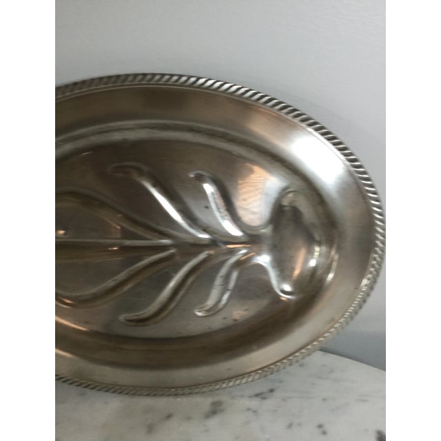 Mid 20th Century Vintage Oneida Ltd Silversmith Footed Meat Tray For Sale - Image 5 of 7