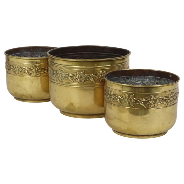 Brass Repoussé Flower Planters, France, Set of 3 For Sale - Image 3 of 18