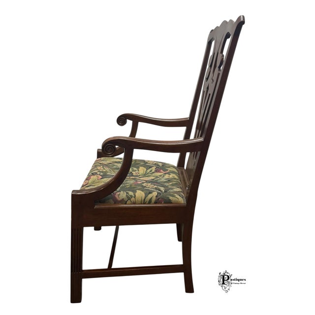 Brown Vintage Kittinger Traditional Chippendale Style Mahogany Accent / Dining Chairs - Pair For Sale - Image 8 of 12