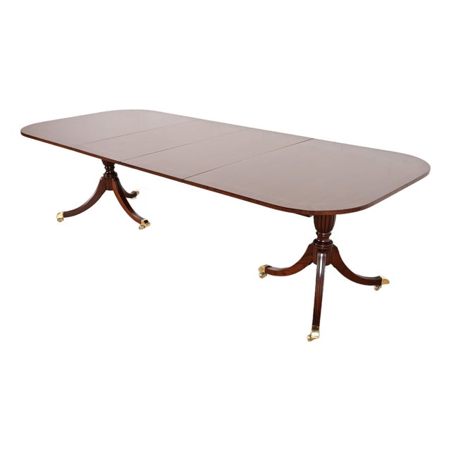 Councill Furniture Georgian Banded Mahogany Double Pedestal Extension Dining Table, Newly Refinished For Sale