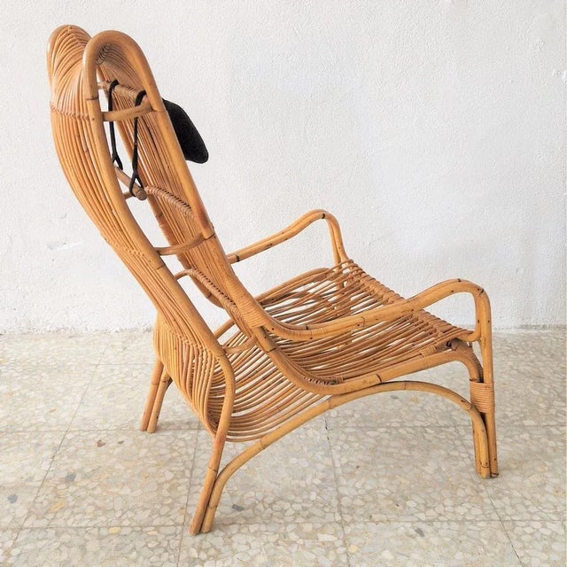 Set of Bamboo Chair with Stool, 1960s, in Very Good conditions. Designed 1960 to 1969