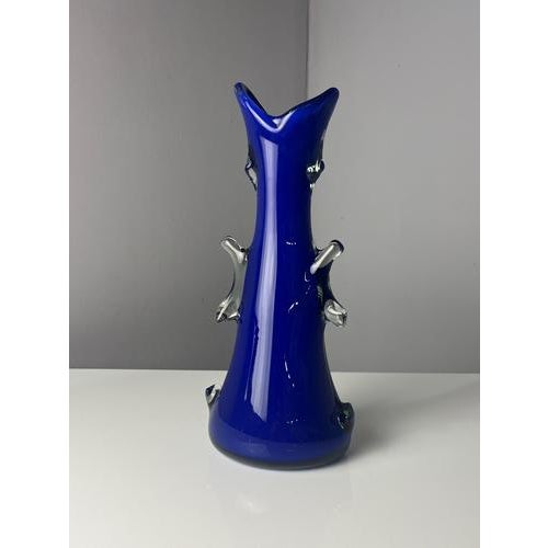 Blue Shark Fin Vase in Blue Glass by HSG Tarnowiec For Sale - Image 8 of 11