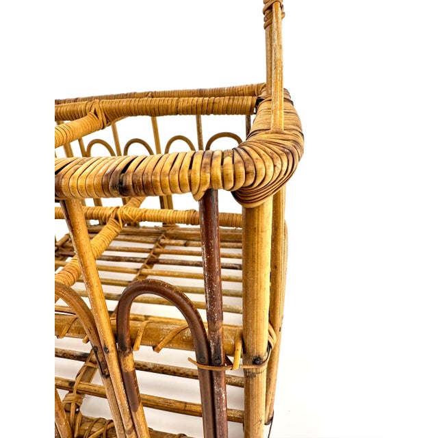 1960s Mid Century Vintage Rattan Handled Basket For Sale In Little Rock - Image 6 of 8