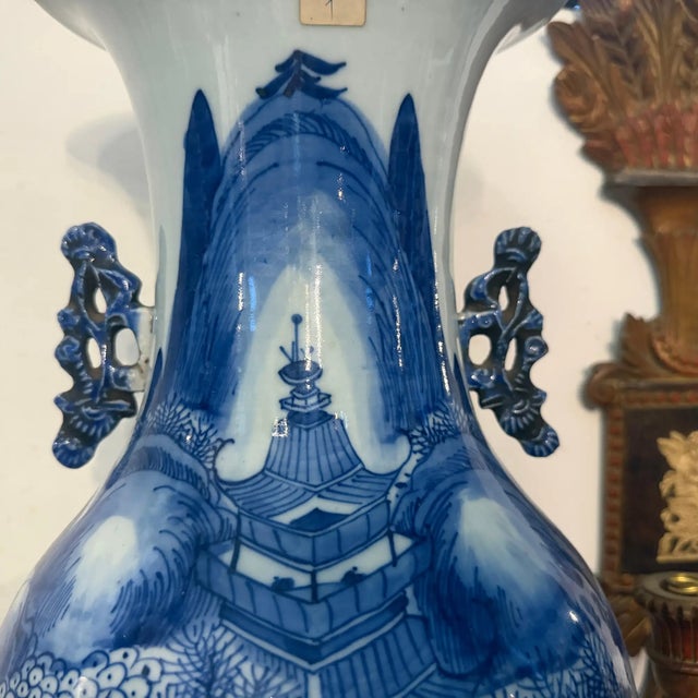 Antique 1950s Traditional Qing Dynasty Style Chinese Porcelain Vase For Sale - Image 12 of 13