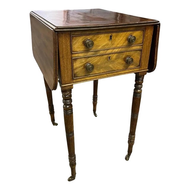 Circa 1820 English Mahogany Regency Table For Sale