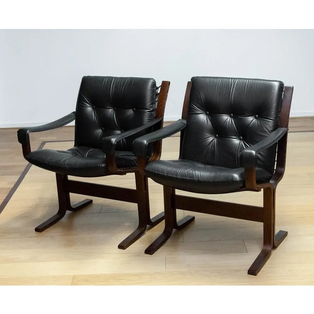 1960s Set of Siesta Dining or Desk Chairs in Black Leather by Ingmar Relling Westnova for Westnofa, 1960s For Sale - Image 5 of 11