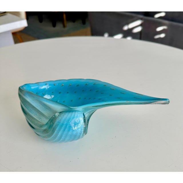 Mid-Century Modern Murano Barbini Venetian Baby Blue Conch Seashell Bowl For Sale - Image 3 of 17