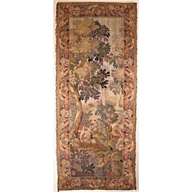 Flemish tapestry from the second half of the 18th century in very good condition. Beautiful motif of a view of a park with...