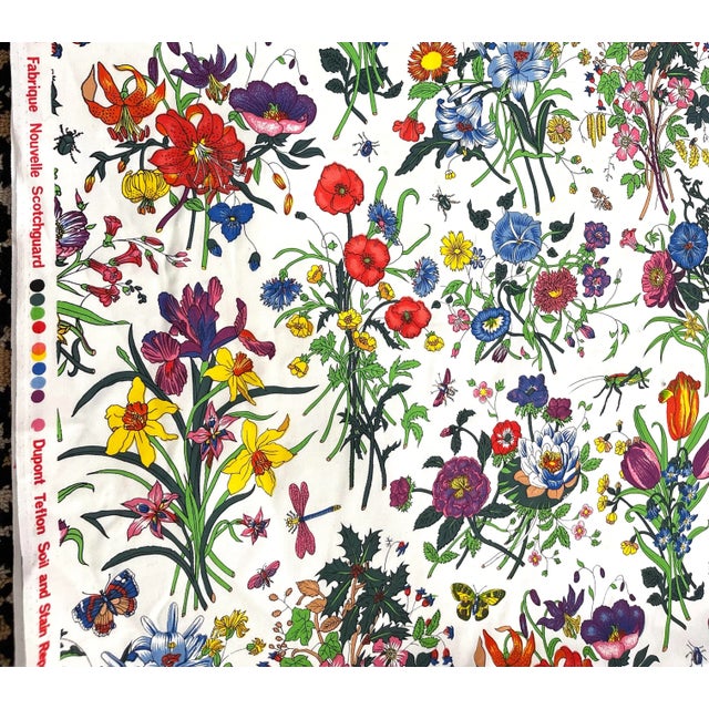 White Gucci-Style Accornero “Flora” Fabric - 6 Yards For Sale - Image 8 of 9