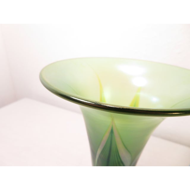 Light Green Signed Lundberg Studios Magnolia Pulled Feather Leaf Art Glass Vase Iridescent For Sale - Image 8 of 16
