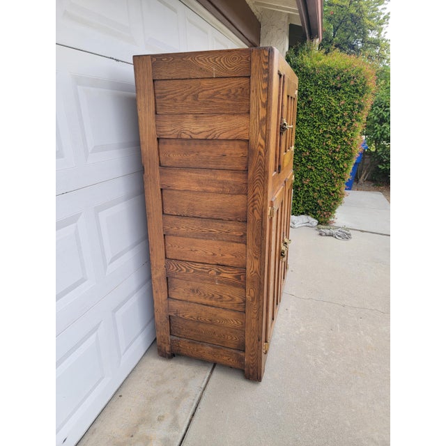 Rustic 1930s Vintage Solid Oak Wood Ice Chest For Sale - Image 3 of 18