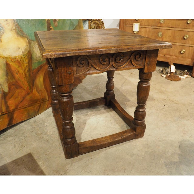 18th Century English Oak Side or Occasional Table For Sale - Image 11 of 12