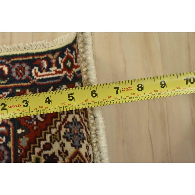 Heriz Rug 2′ X 3’1” Ivory Wool Traditional Hand-Knotted Oriental Carpet For Sale In Philadelphia - Image 6 of 7