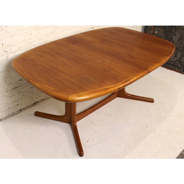 Mid-Century Modern Mid 20th Century Oval Extending Danish Teak Dining Table by Dyrlund For Sale - Image 3 of 16