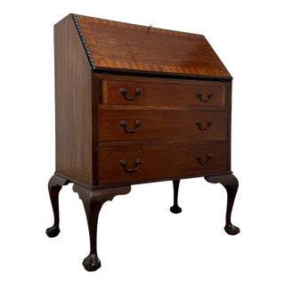 Early 20th Century English Edwardian Mahogany Bureau with Ball-and-Claw Feet For Sale