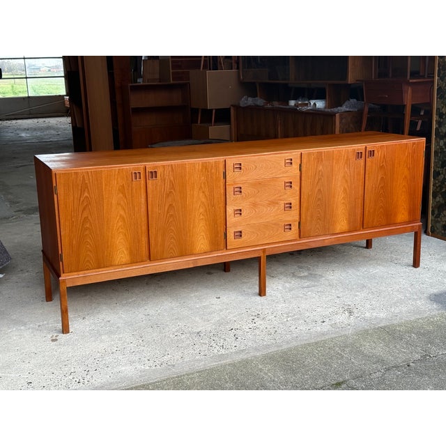 Long Mid-Century Modern Danish Teak Sideboard by Johannes Andersen for Bernhard Pedersen, 1960, in Very Good conditions....