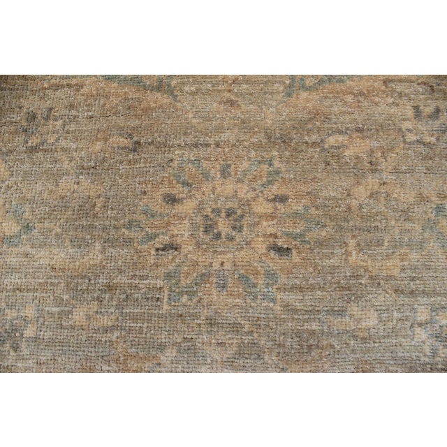1990s Boho Chic Ziegler Grey/Beige Wool Runner Rug- 2'5'' X 9'8'' For Sale - Image 5 of 10