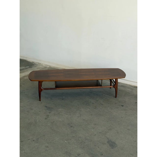 Mid-Century Modern 1950s Sculptural Coffee Table in Walnut For Sale - Image 3 of 15