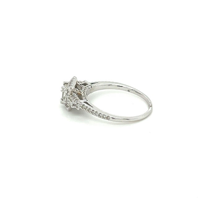 Mid-Century Modern Vintage Dainty Emerald Cut Natural Diamond Ring in 18k White Gold, Size 6.5 For Sale - Image 3 of 5