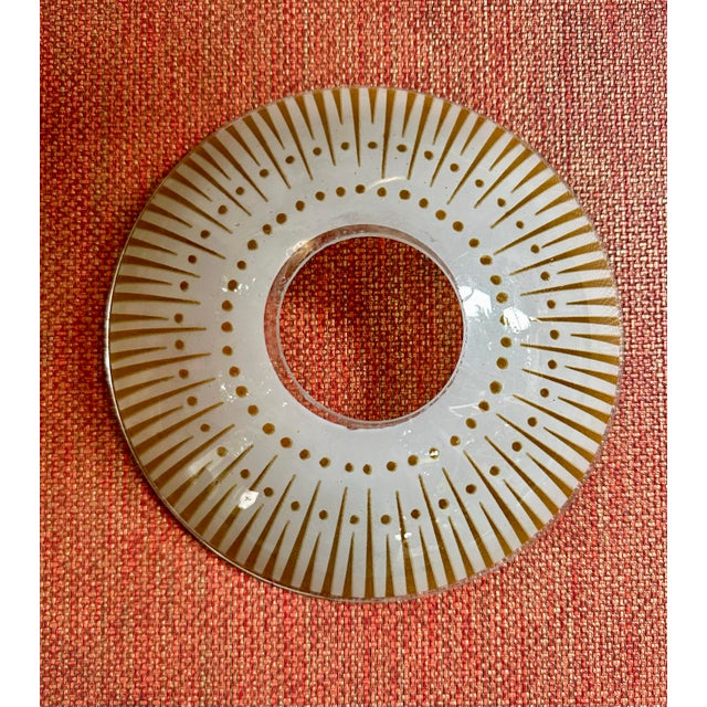 1960s Midcentury Modern Wood and Brass 5-Light Chandelier With Starburst Shades For Sale - Image 11 of 12