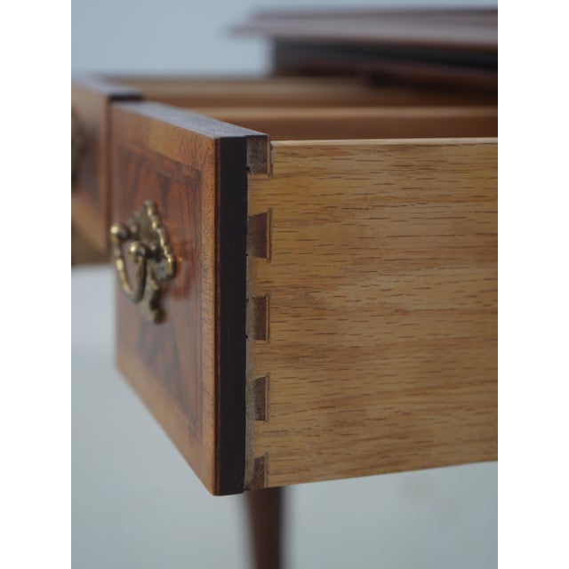 Hickory Chair Furniture Company Hickory Chair James River Collection Mahogany Dressing Table For Sale - Image 4 of 17