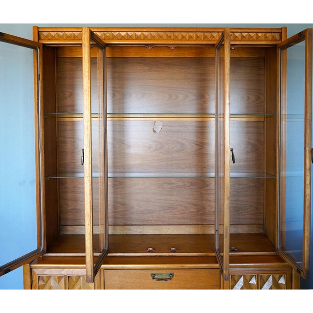 1960s Broyhill Premiere Brasilia “Diamond Head” Walnut China Hutch / Display Cabinet For Sale - Image 11 of 12