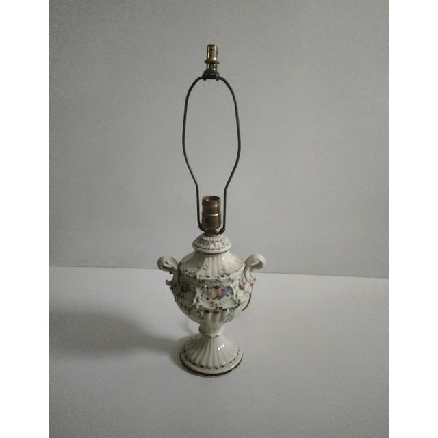 Italian Mid 20th Century Porcelain Table Lamp With Floral Decoration and Scroll Handles Converted From a Decorative Urn For Sale - Image 3 of 5