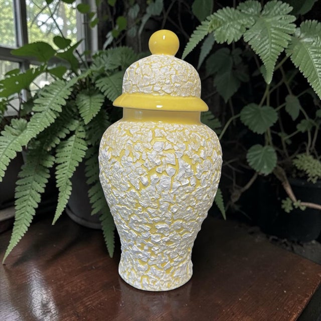 Vintage Fat Lava Styled Textured Ceramic Ginger Jar. This vase features a yellow rim and crackled white glaze over yellow...