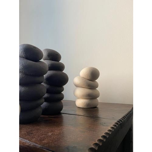 Contemporary Modder Protecting Her Peace Instead Ceramic Sculpture by Françoise Jeffrey For Sale - Image 3 of 6