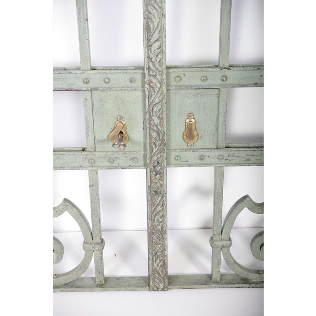 Antique Green Iron Wrought Double Doors, 1880s, Set of 2 For Sale - Image 4 of 18