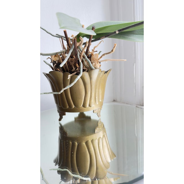 Vintage 1970s Brass Lotus-Shaped Gardinere/Planter For Sale - Image 12 of 15