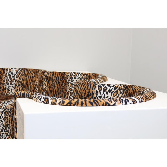 White Safari Lounge Sofa by Archizoom Associates, 1968 For Sale - Image 8 of 18