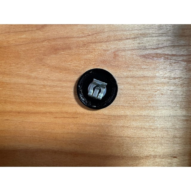 Qor360 Cleo Stool: Dynamic Ergonomics Meets Sculptural Design For Sale - Image 12 of 14