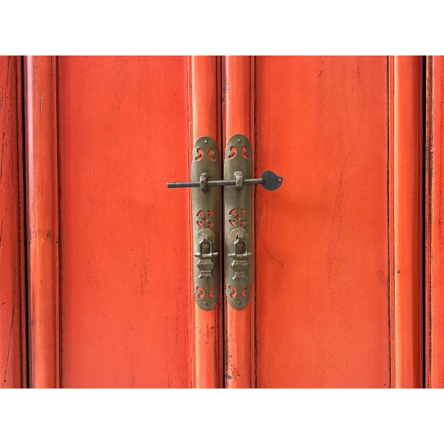 Chinese Wedding Cabinet in Red For Sale - Image 5 of 16