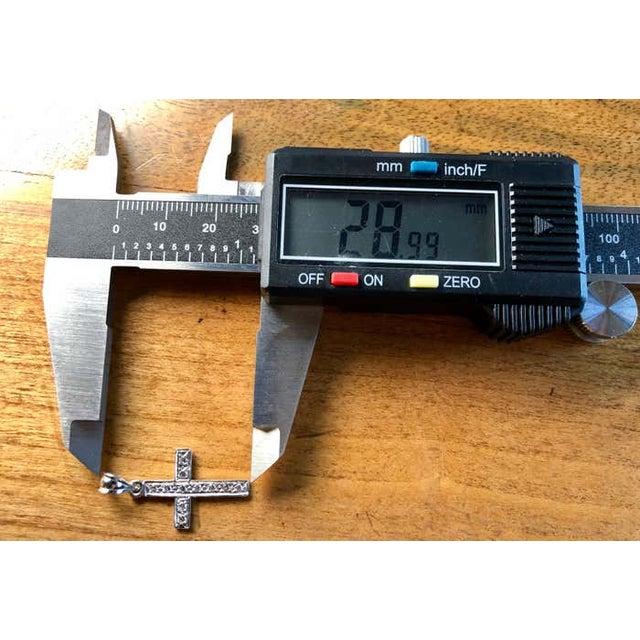 14 Karat White Gold and Diamond Religious / Crucifix Pendant For Sale - Image 4 of 7