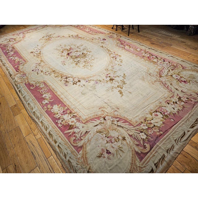 Antique French Aubusson Rug, Handwoven Wool, Floral Pattern, Ivory & Pale Green, 12' X 18' For Sale In Chicago - Image 6 of 17