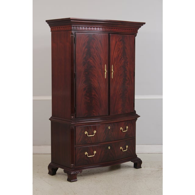 Traditional Thomasville Flame Mahogany Armoire Cabinet For Sale - Image 3 of 16