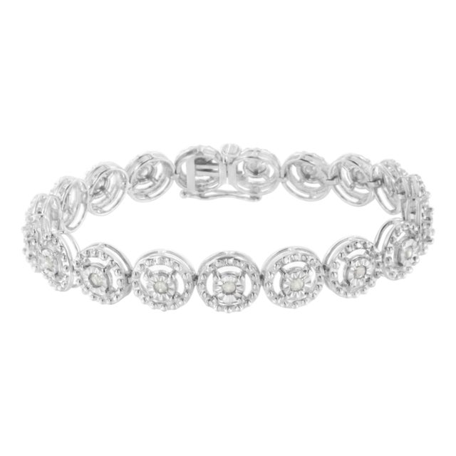 .925 Sterling Silver 1.0 Cttw Diamond Nested Circle Miracle Set Open Wheel 7" Fashion Link Bracelet (I-J Color, I3 Clarity) For Sale