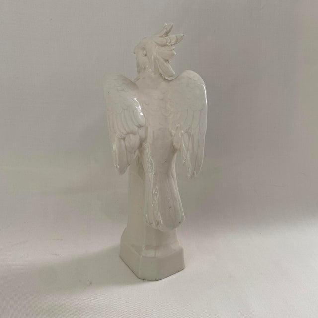 Vintage White Glazed Ceramic Parrot For Sale In New York - Image 6 of 9