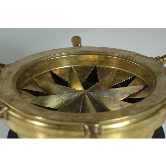 Gold Nautical Ashtrays in Brass, 1970s, Set of 2 For Sale - Image 8 of 11