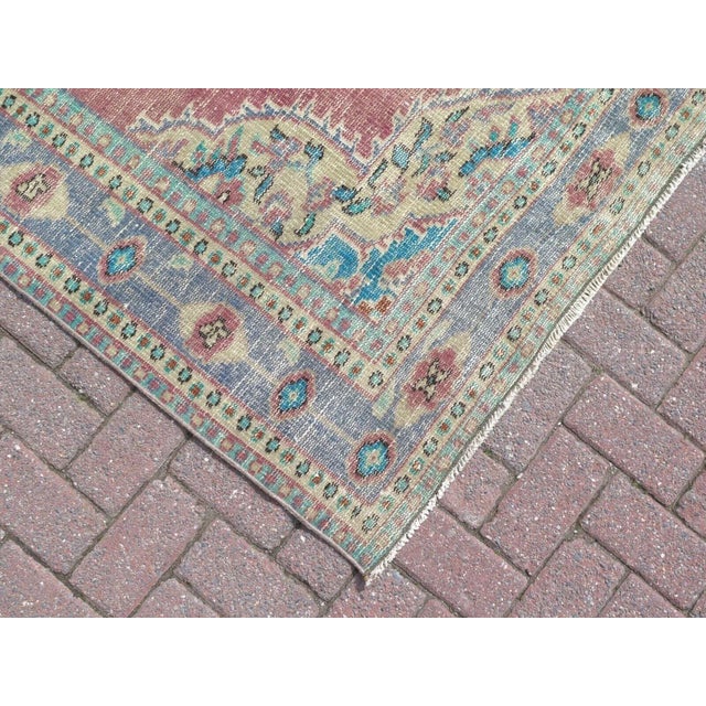 1960s Vintage Oushak Rug - 60"x98" For Sale - Image 11 of 13