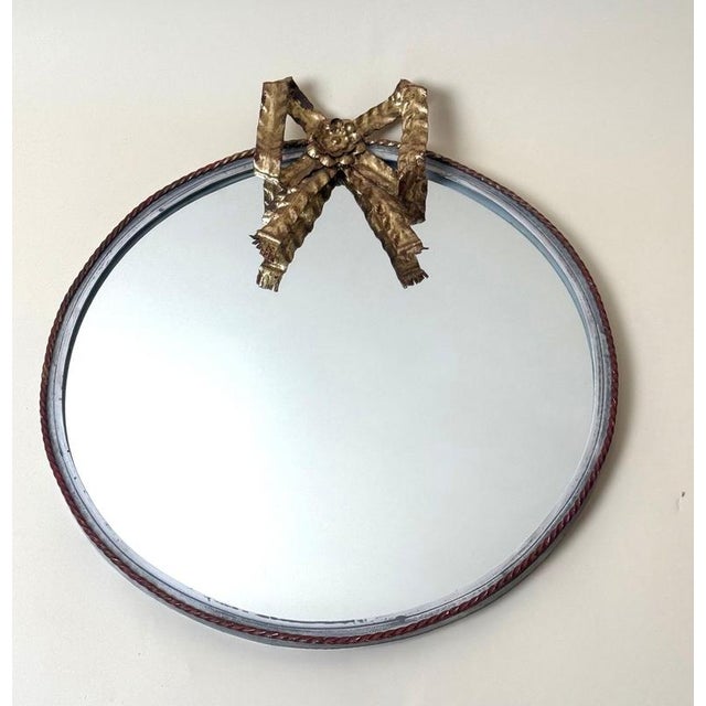 Metal Italian Hollywood Regency Round Gilt Bow Wall Mirror, 1960 For Sale - Image 7 of 10