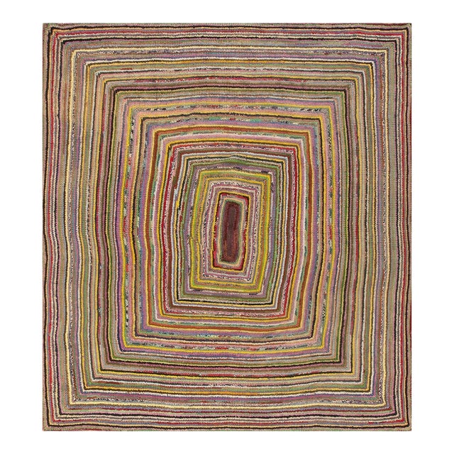 1930s American Braided Carpet ( 8' x 8' - 245 x 245 ) For Sale