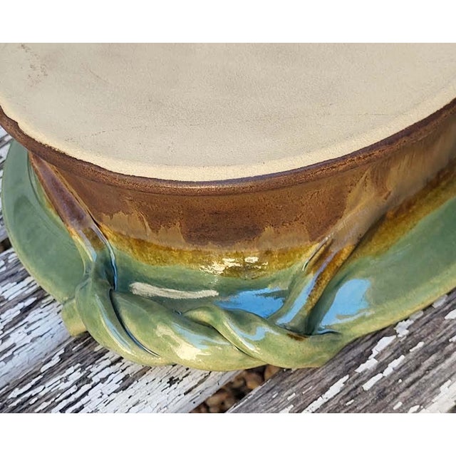 Ceramic Vintage Handcrafted C. Cly Studio Pottery Swirl Serving Bowl With Braided Rope Rim For Sale - Image 7 of 10