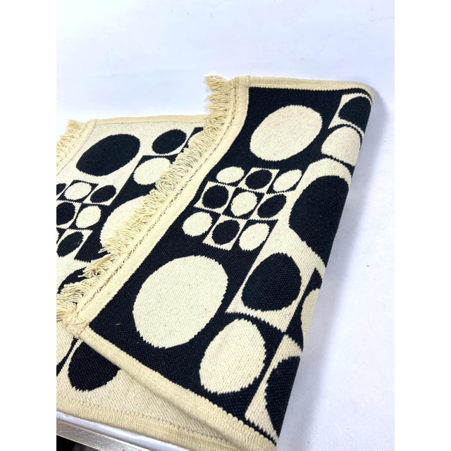 1970s Verner Panton Op Art Wall Tapestry in Geometry Pattern For Sale In Miami - Image 6 of 6