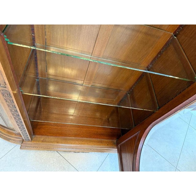 Display Cabinet in Pine For Sale - Image 18 of 18